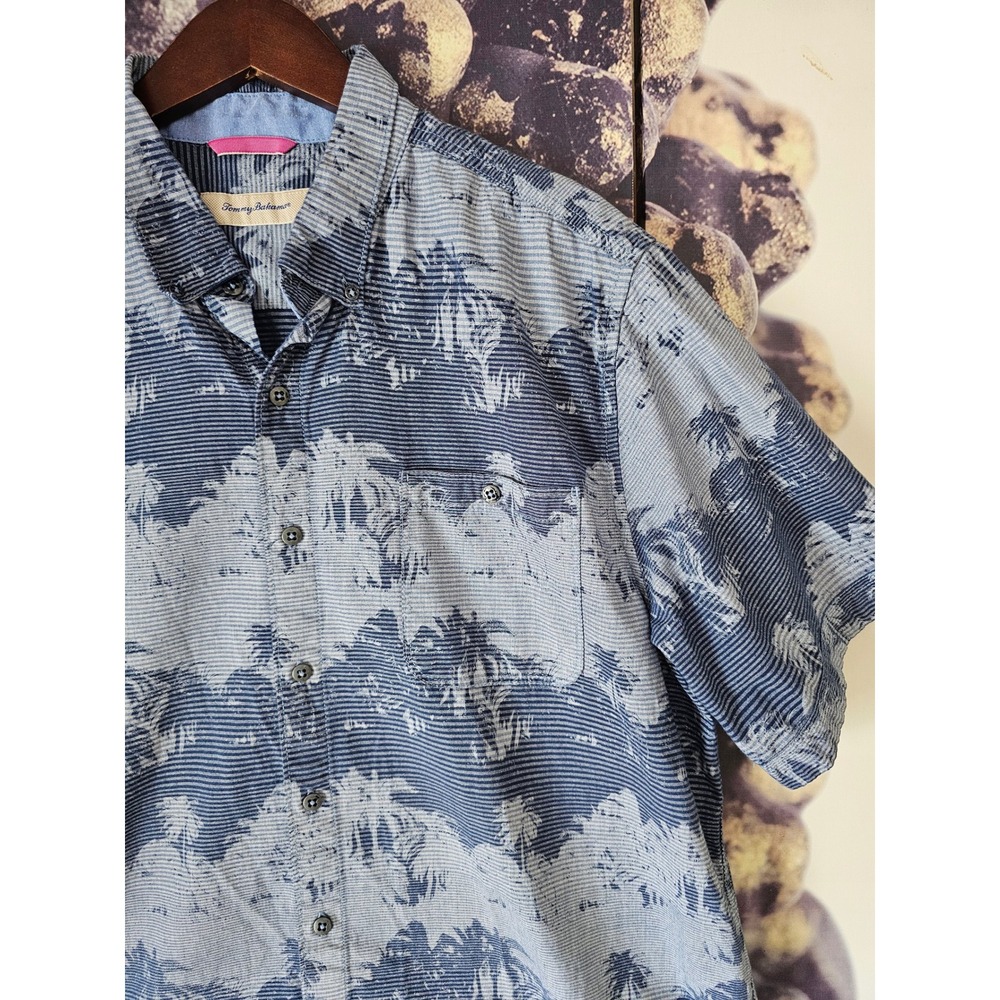 Tommy Bahama Mens Blue White Pixel Palm Tree Short Sleeve Tropical Shirt XL - Picture 3 of 9